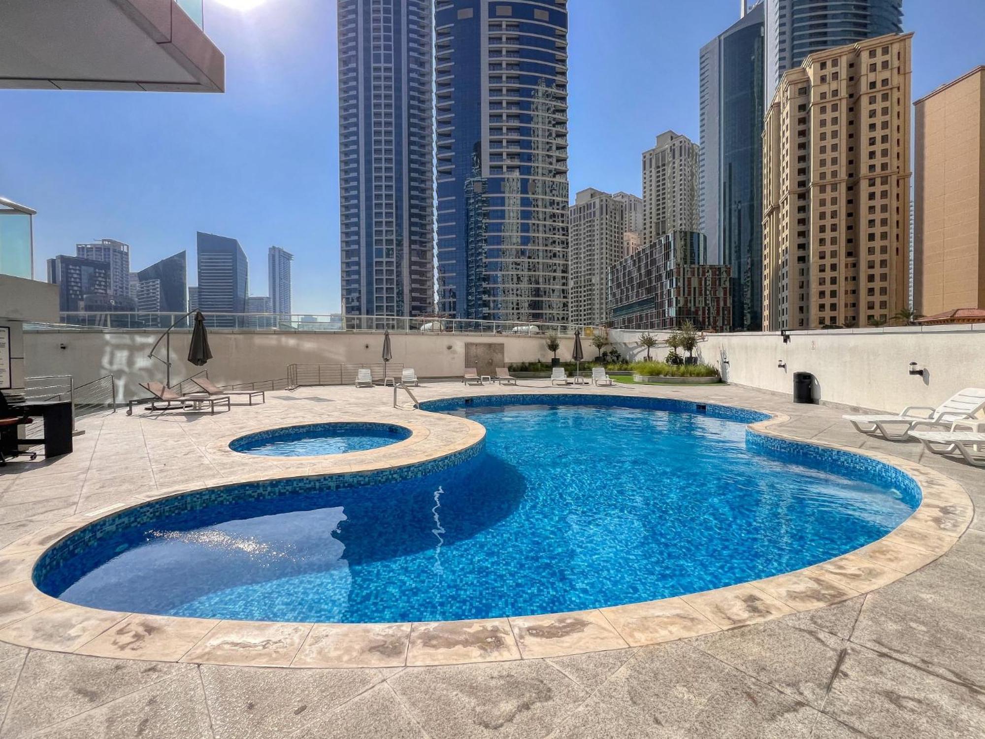 Enticing Space With Marina View Near The Beach! Dubai Exteriör bild
